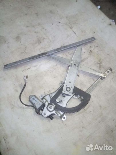 Стеклоподъемник передний левый Шевроле Авео Т250
