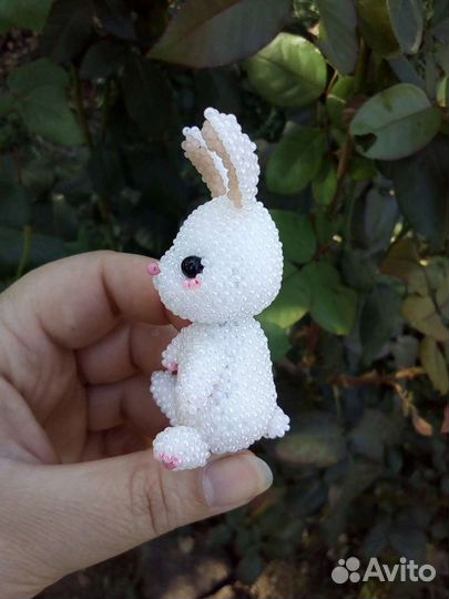 Заяц из бисера