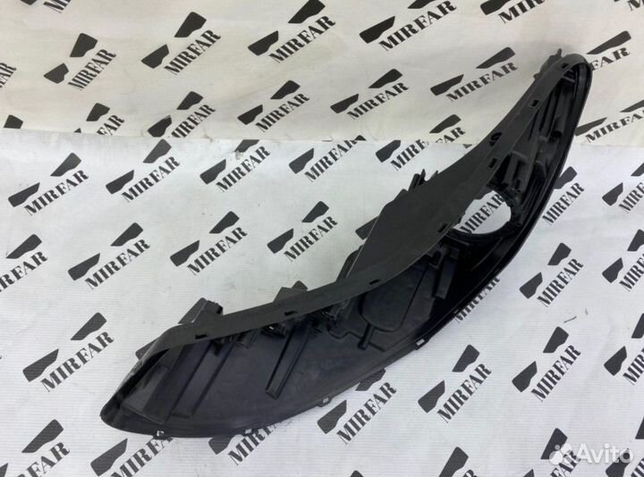 Новый корпус фары KIA Sportage 4 2015-н.в. xenon