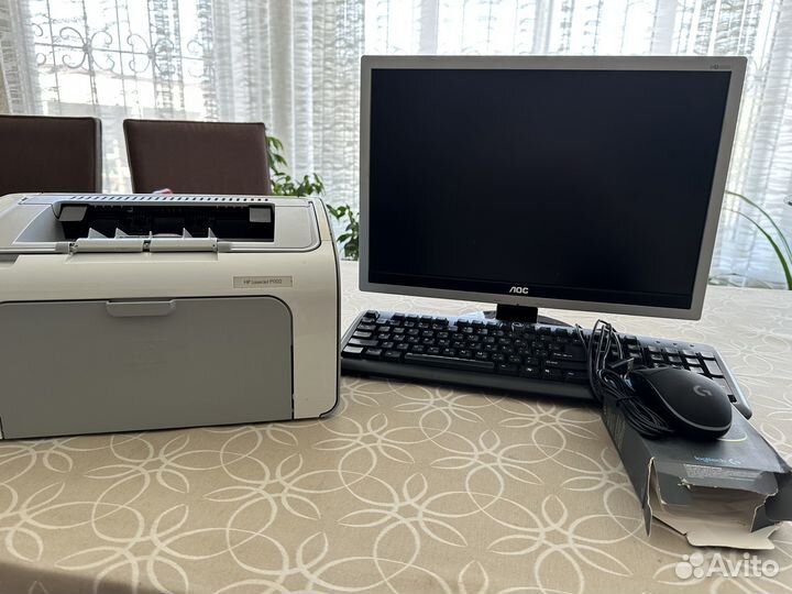Монитор AOC, принтер HP laserJet P1102