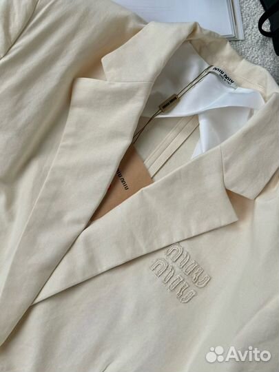 Льняной пиджак женский Miu miu