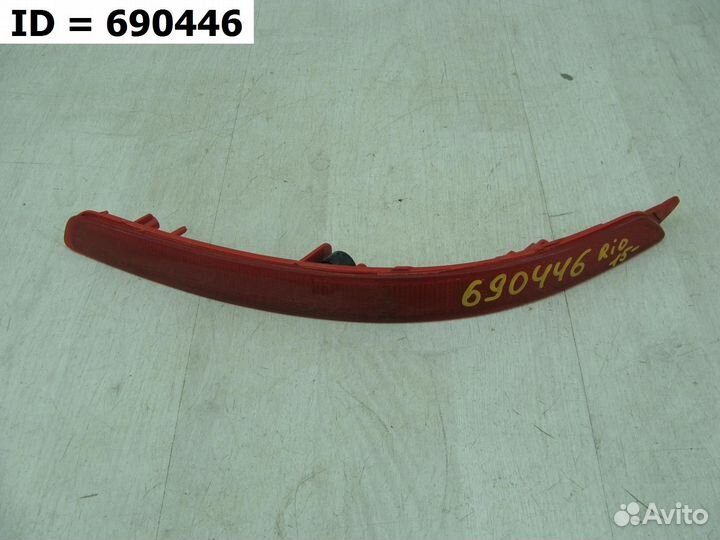 Светоотражатель катафот заднего бампера левый Kia