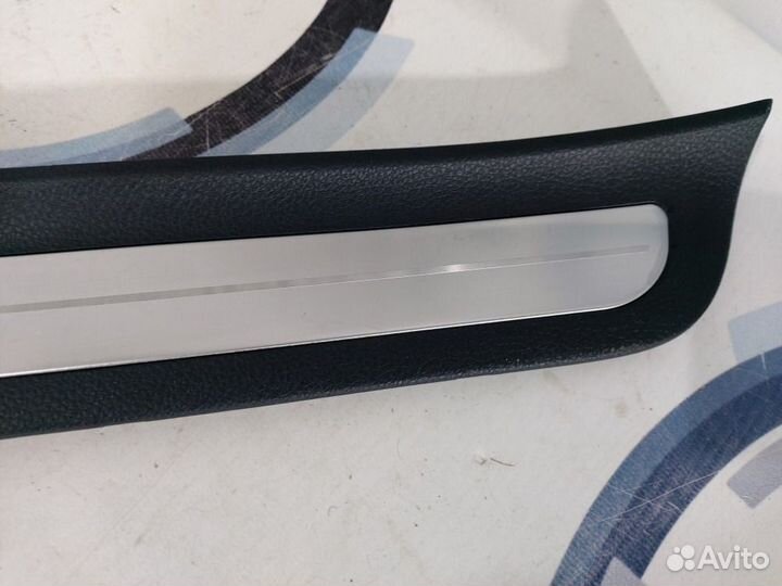 Накладка порога передняя правая Kia K5 DL3 G4KN