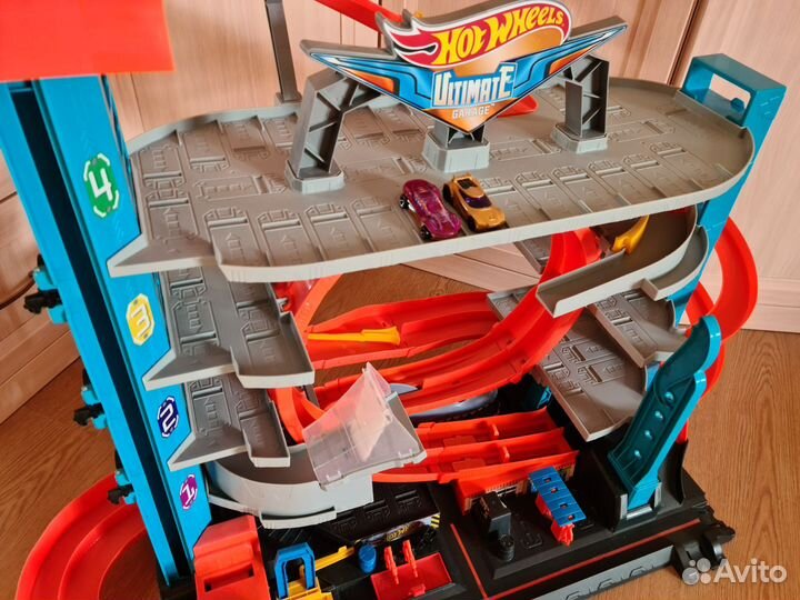 Парковка гараж Hot Wheels Ultimate Garage