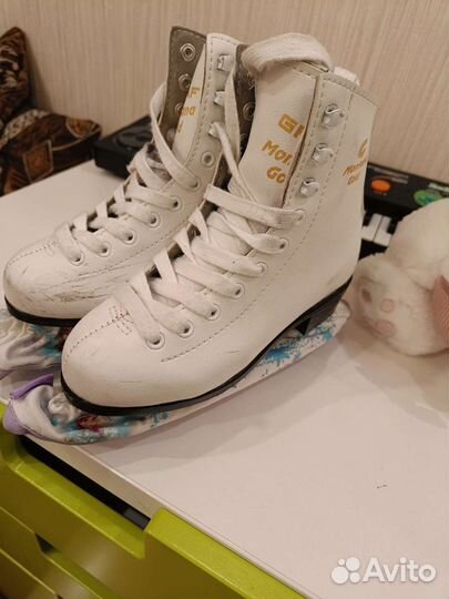 Коньки фигурные Graf Montana