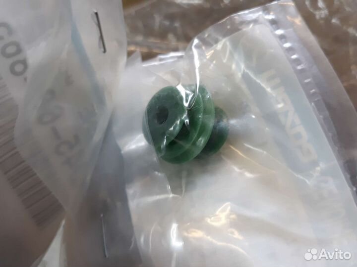 Мазда клипса обшивки багажника Mazda