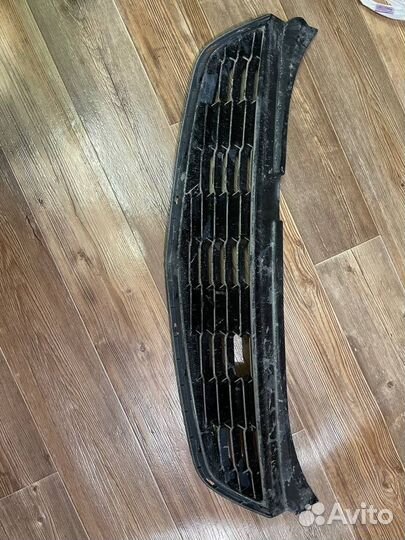 Решетка радиатора приора