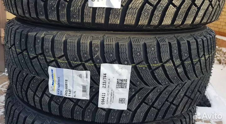 Michelin X-Ice North 4 SUV 265/60 R18 114T