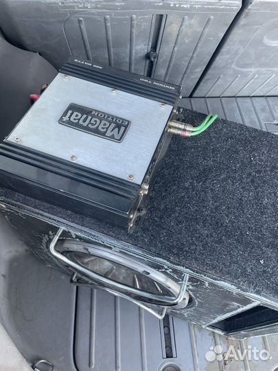 Автомобильный усилитель звука