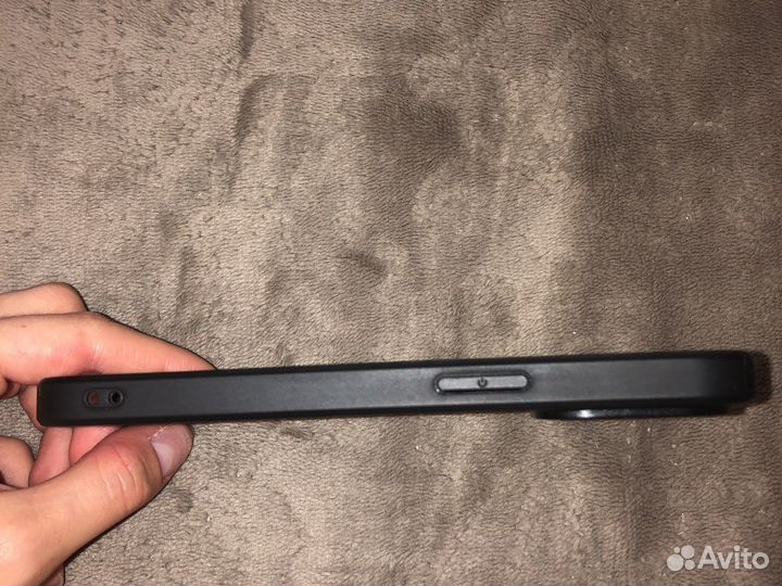 Чехол на iPhone 13 pro