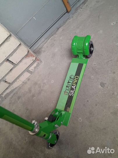 Самокат детский трехколесный