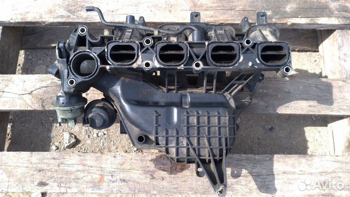 Коллектор впускной Mazda 6 лифтбек 2.0 2006