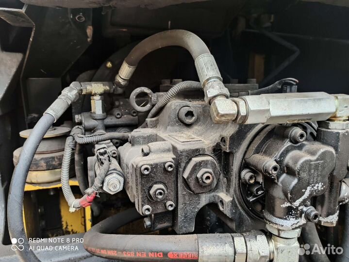 Гусеничный экскаватор New Holland E135BSR, 2008