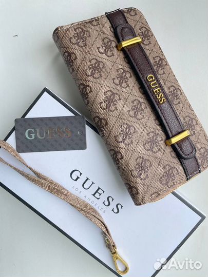 Новые кошельки Guess