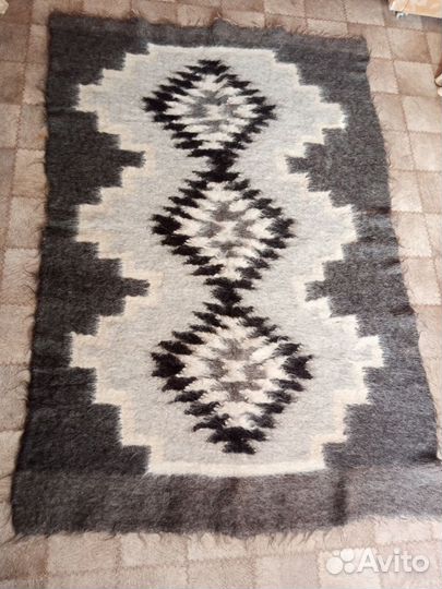 Одеяло, покрывало из овечьей шерсти