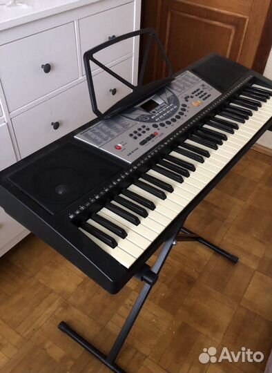 Синтезатор tesler