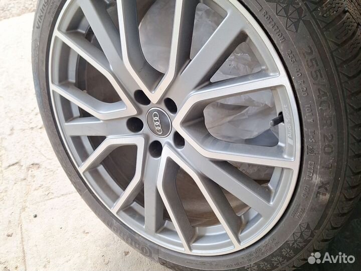 Литые диски с резиной r20 на audi 2 шт