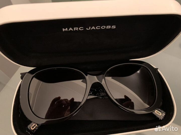 Очки MarcJacobs