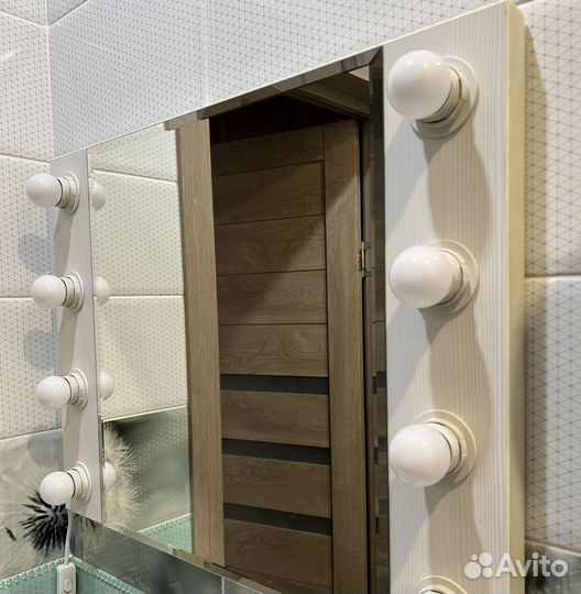 Гримерное зеркало