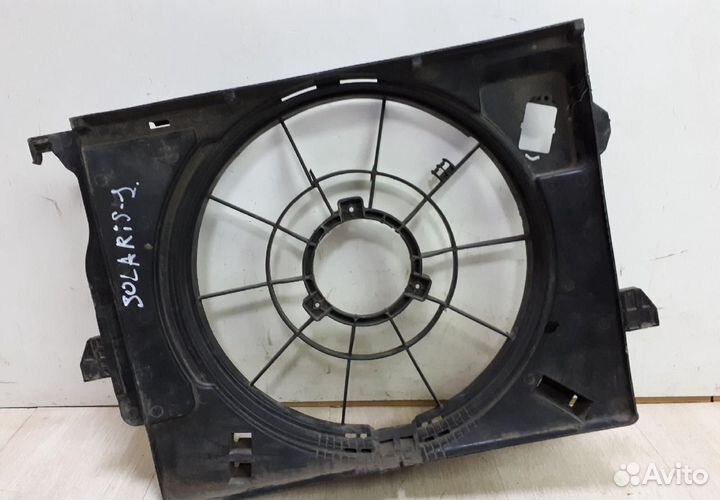 Диффузор вентилятора Hyundai Solaris 1 oem 253804L