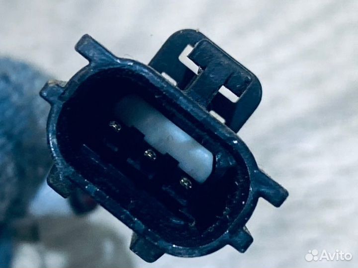 Ремень безопасности передний правый Nissan Armada