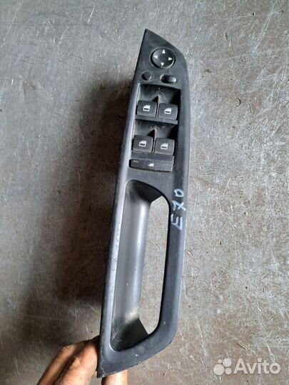 Блок управления стеклоподъемников BMW E70