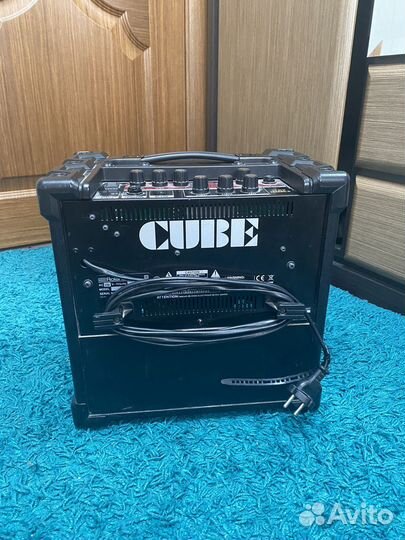 Гитарный комбоусилитель Roland Cube 15