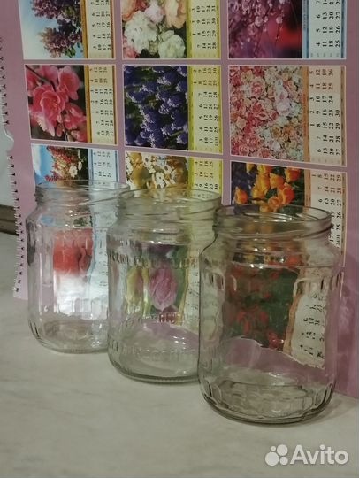 15 банок, 670 мл. и 15 банок 0,5 миллилитров