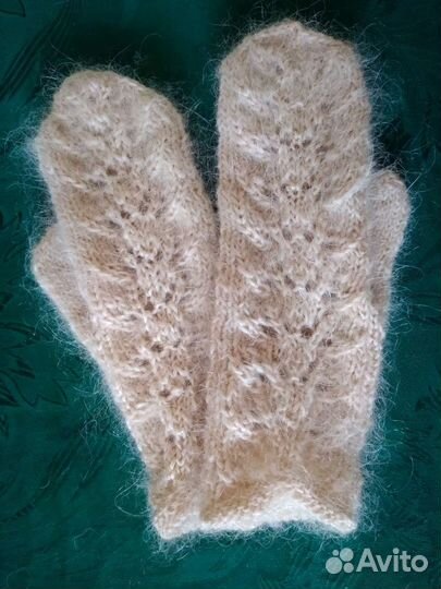 Варежки пуховые белые,розовые