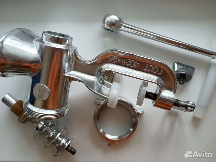 Мясорубка ручная