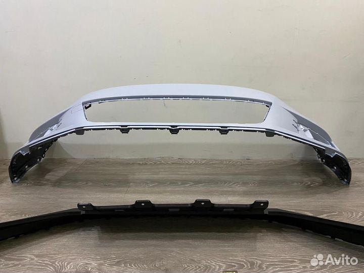 Бампер передний VW Tiguan Фольцваген Тигуан 2011