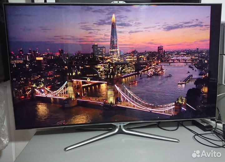 ЖК телевизор Samsung UE46ES8007U