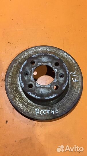 Диск тормозной передний на Hyundai Accent