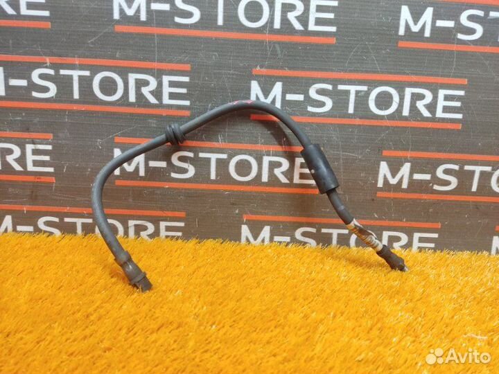 Шланг тормозной передний правый Mercedes-Benz