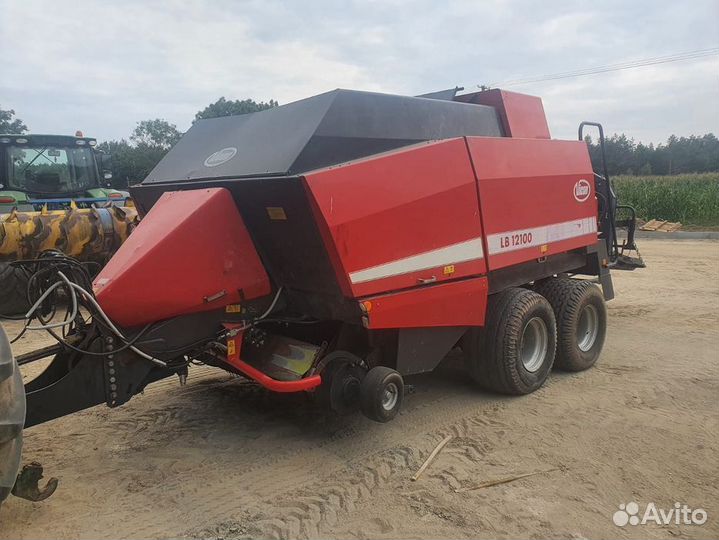Пресс-подборщик VICON RF 121, 2002