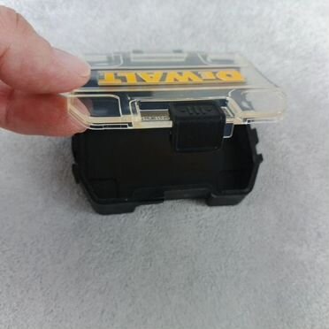 Кейс органайзер Dewalt 15*9,5*4,5см
