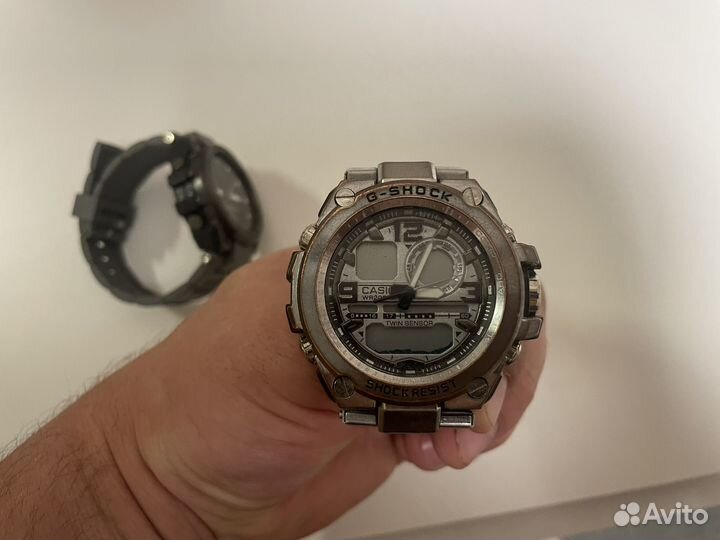 Часы Casio G-Shock