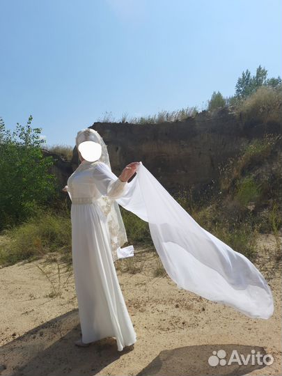 Платье, платок и фата на никах