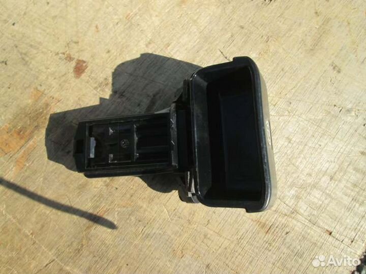 Ручка ручного тормоза Mercedes-Benz C230 W203