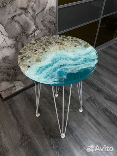 Стол из эпоксидной смолы эксклюзивный