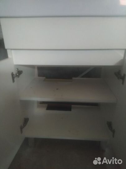 Раковина в ванную с тумбой 60 см, высота 80