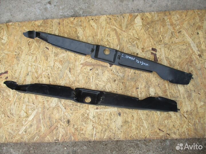 Пыльник переднего крыла Фольксваген Тигуан