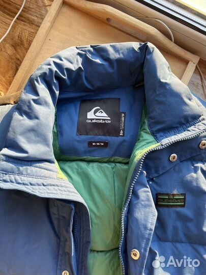 Утепленная синяя жилетка Quiksilver