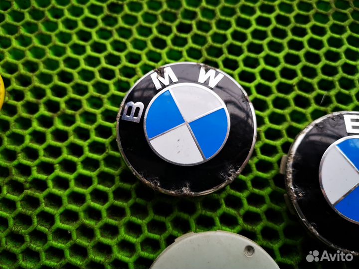 Колпачок ступицы на BMW X5 F15 F85 (2013-2018)