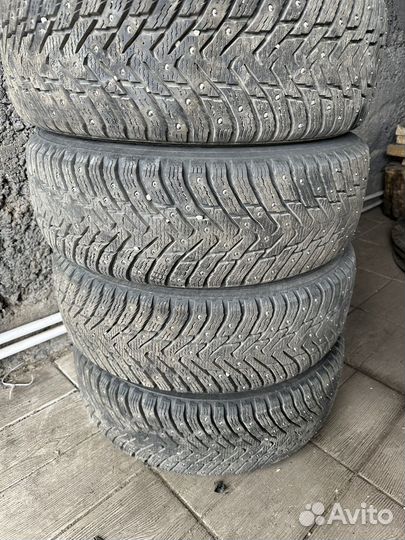 R15 Nokian Tyres Nordman 8 205/70, PCD 5x114.3 DIA 60.1