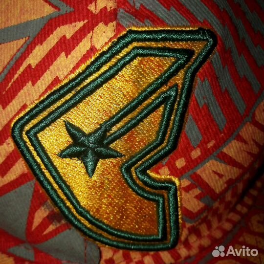 Бейсболка Famous New Era Stuffland