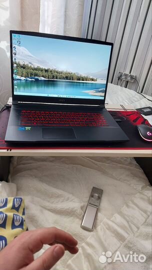 Ноутбук msi gf76 katana