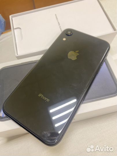 iPhone xr 64gb