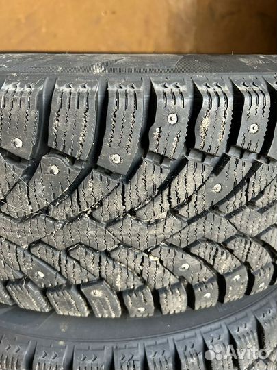 Formula Ice 215/60 R17