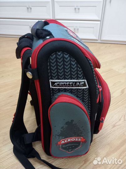 Школьный рюкзак